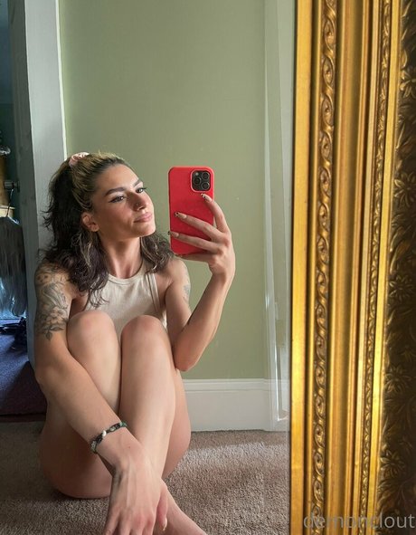 cum feet onlyfans pornographic photo