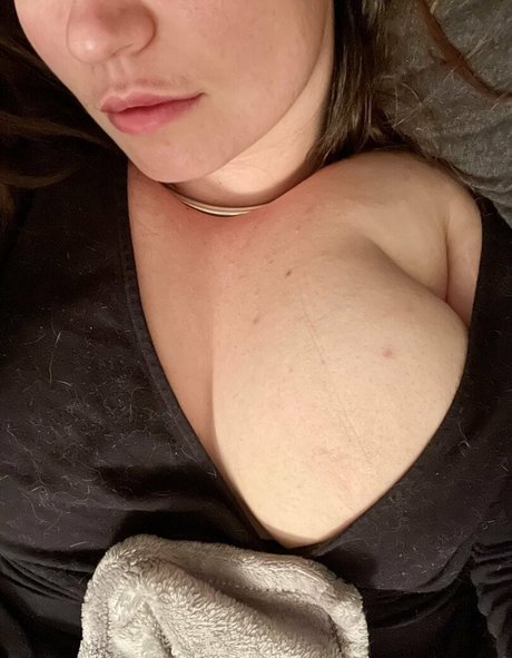 becomingrose nude leak onlyfans