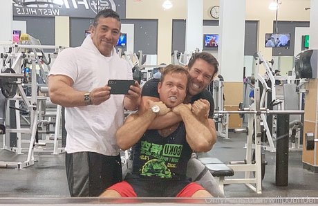 social onlyfans pornographic plate