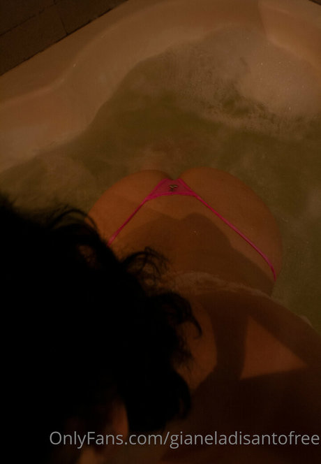 gianeladisantofree new leaked onlyfans