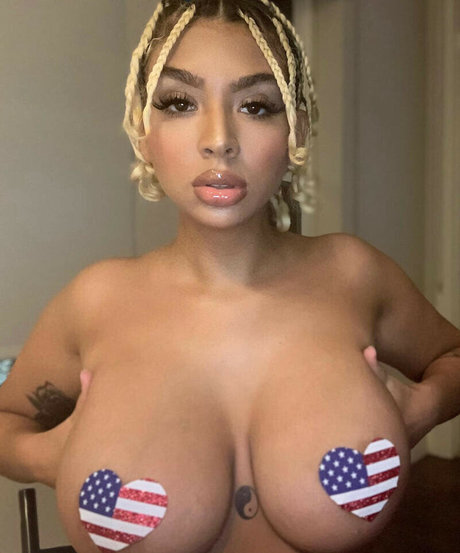 Anna Marie Sarai onlyfans naked leaked