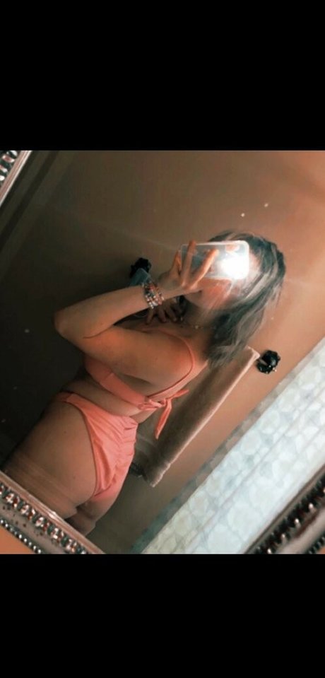 baddiealexaaa onlyfans naked pics