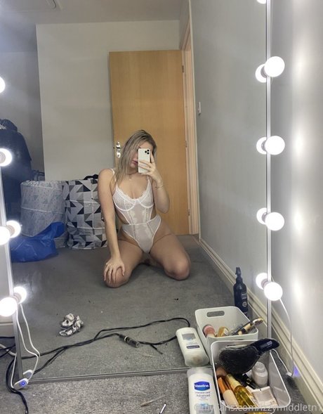 Izzymiddleton xxx onlyfans