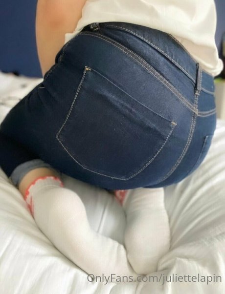 amateur onlyfans art nude frame