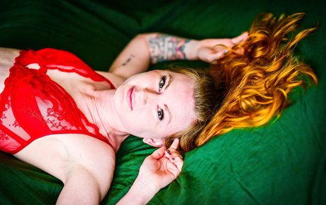 cathyreisenwitz onlyfans nide