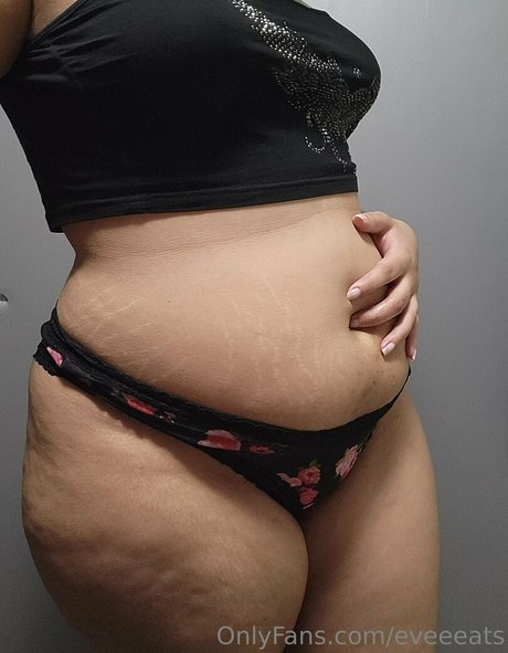 eveeeats pics onlyfans