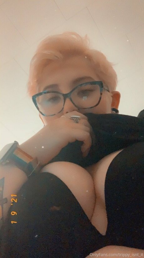 trippy isnt it onlyfans photo