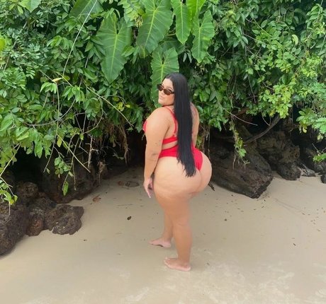 Cinthya Kayli onlyfans topless