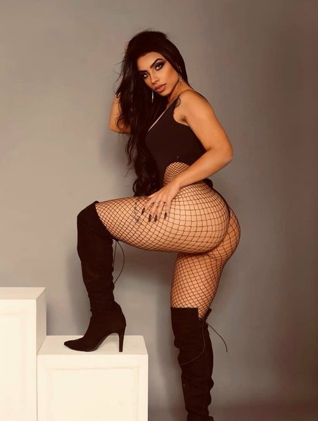 Thay Salles onlyfans porn free