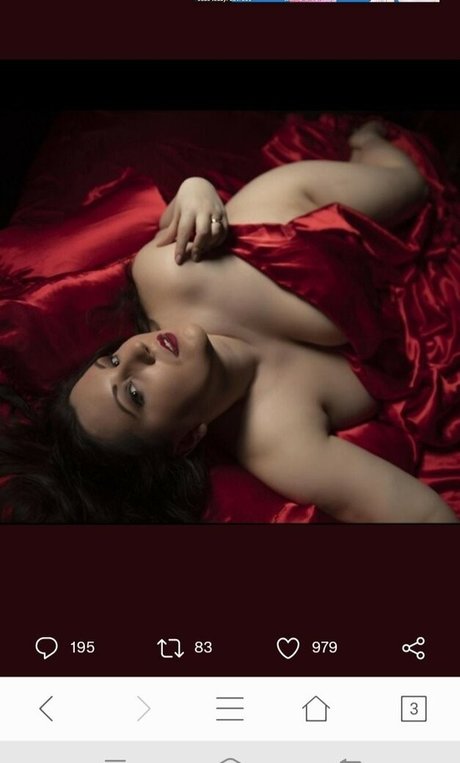 Vexoria The Suneater only fans leak nude