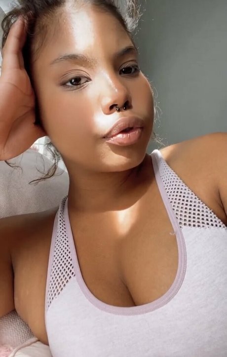 nianaccixxx onlyfans naked leaked