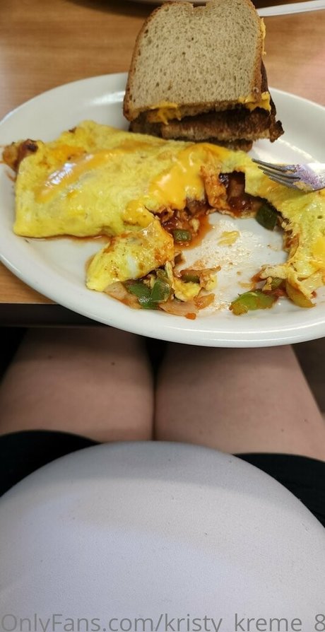 kristy kreme 89 onlyfans leak nude