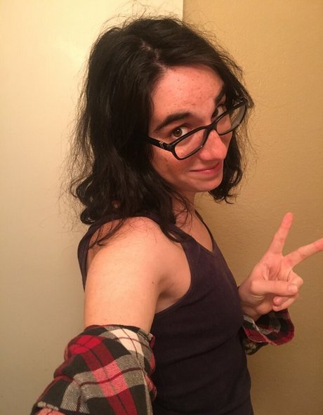 Orcastraw nude only fans