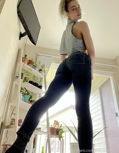 pixienicky onlyfans leaks naked