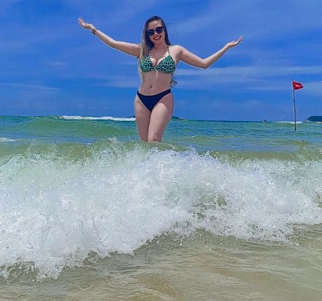 blonde babe onlyfans free naked slide