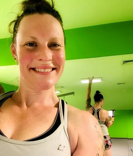 Floor Jansen new leaked onlyfans