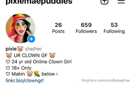 smollbabeyfree onlyfans star