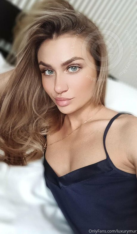luxurymur onlyfans leaked tits