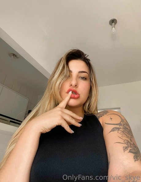 vic skye onlyfans images