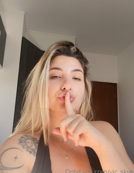 vic skye onlyfans fuck