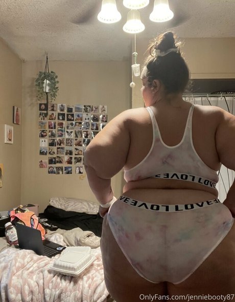 jenniebooty87 onlyfans leaked nudes
