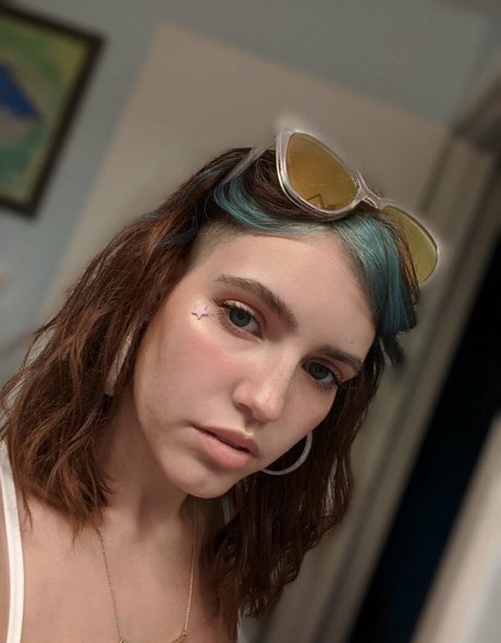 QT Lux porn only fans