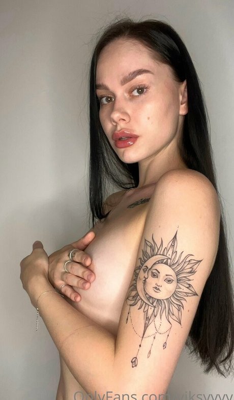 viksyyyy only fans nude