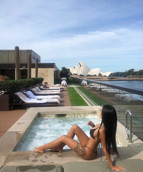 Stephanie Choi  photos