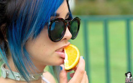 Deskicio Suicide nudes only fans