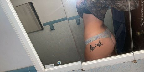 lmaoitsry onlyfans content leaked