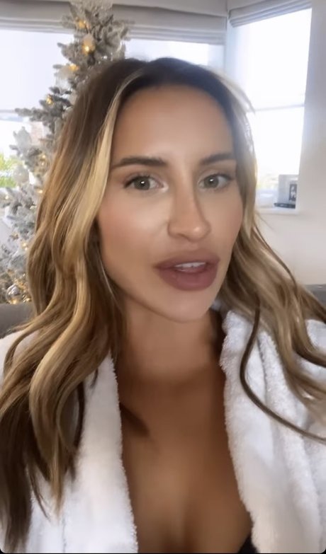 Ferne McCann onlyfans leaked