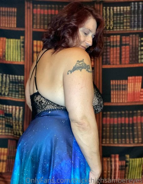 thickthighsambereyes onlyfans fotos