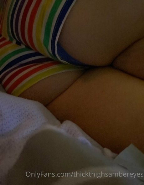 thickthighsambereyes only fans.