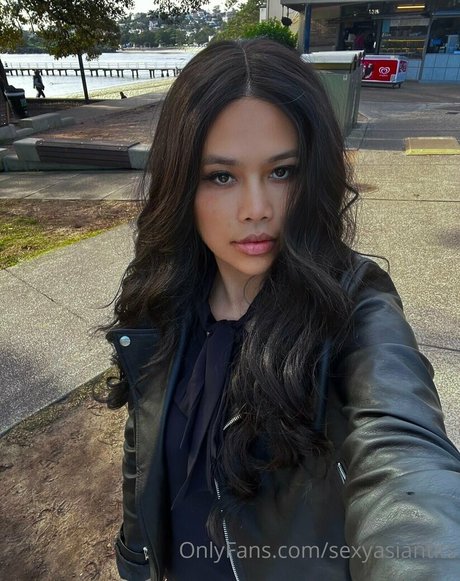 sexyasiantits naked onlyfans pics