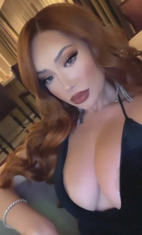 chicks with dicks onlyfans naked negative