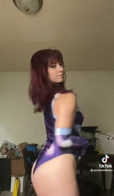 Pockets4bees onlyfans picture