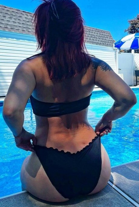 Pockets4bees onlyfans naked pics