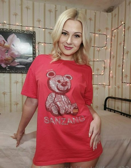 virtualgirlfriend33 onlyfans leaked pics