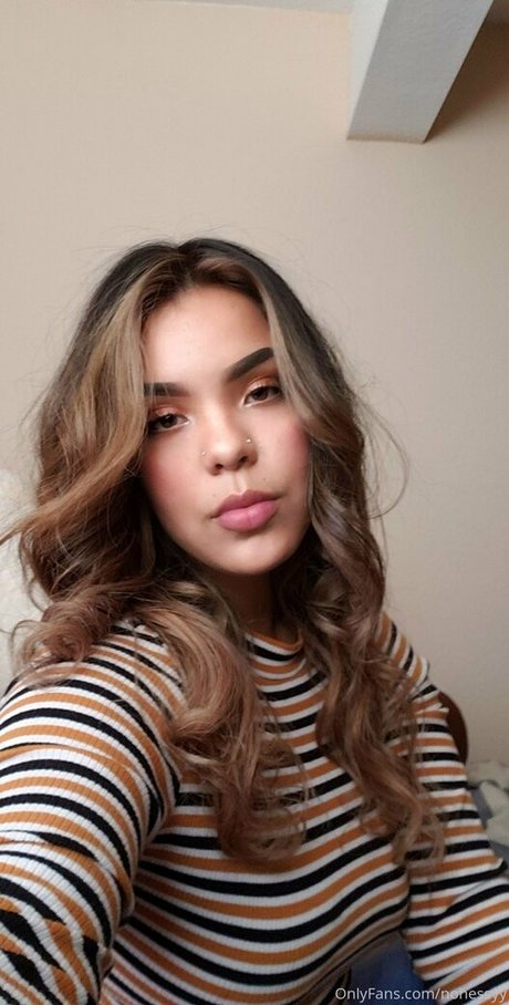 nohessyfree onlyfans leak ass