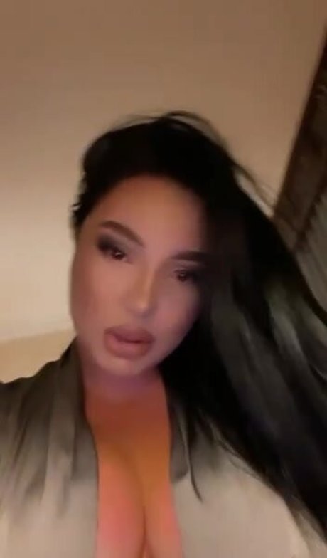 Asa Lochka onlyfans photos