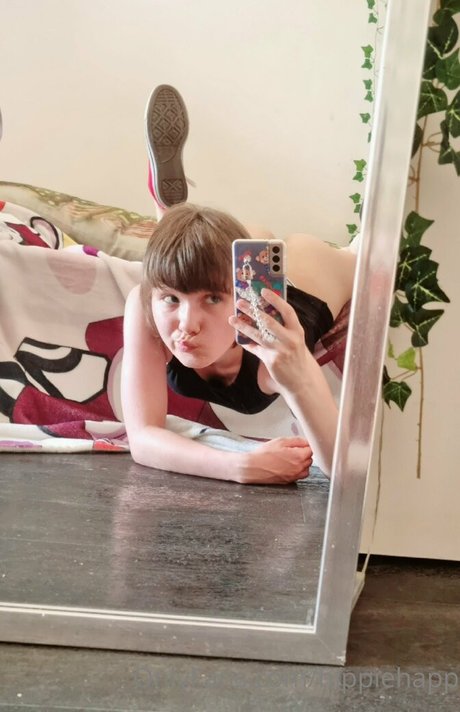 hippiehapp onlyfans leaked dirtyship