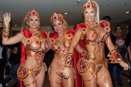 Ju Luz onlyfans model photo