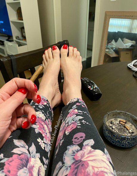 goddess tickle onlyfans nude content