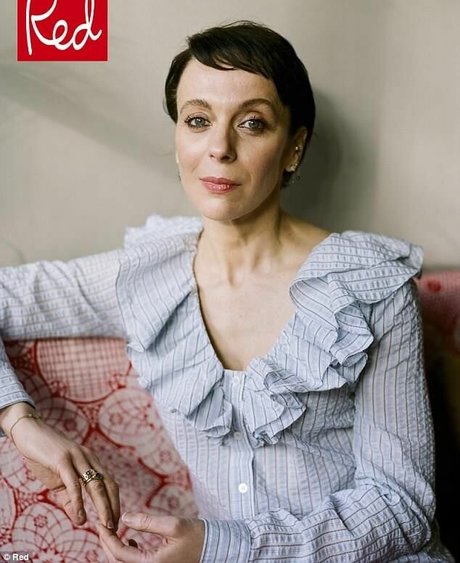 Amanda Abbington onlyfans lean