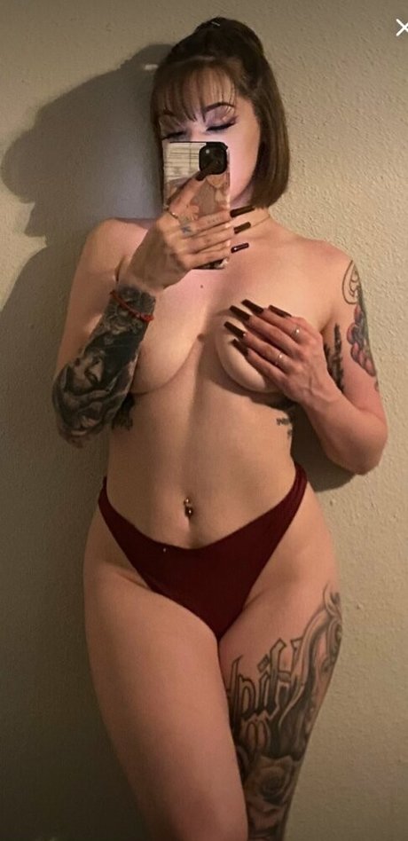 Baddestmami19 leaked onlyfans nudes