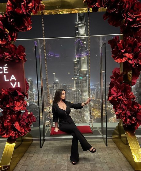 Maya Bulgarien onlyfans public photos