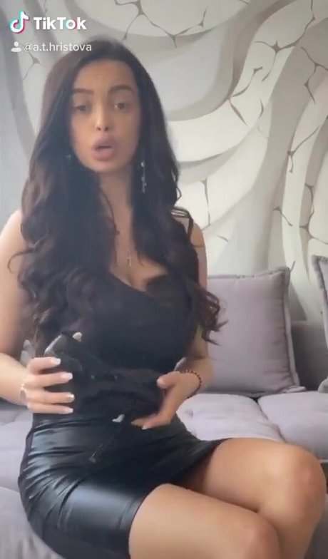 blonde handjob onlyfans perfect galleries