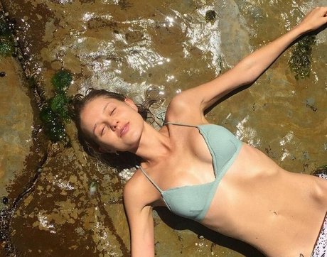 Isabelle Cornish onlyfans xxx