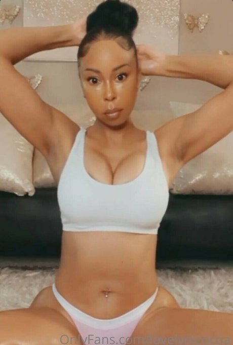 Lovelynicocoa onlyfans boobs