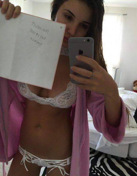 fisting onlyfans porn exposure